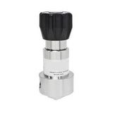 Emerson 44-1363-2122-005 Pressure Regulating Valve, Valvula Reguladora de Pressão, operação direta, DN 3/4pol (DN 20), conexão roscada ASME B1.20.1 NPT-F, pressão máxima 310 bar corpo em internos em AI AISI 316, Cv 2,0, faixa de pressão ajustável de 0 a 600 psi, produto importado